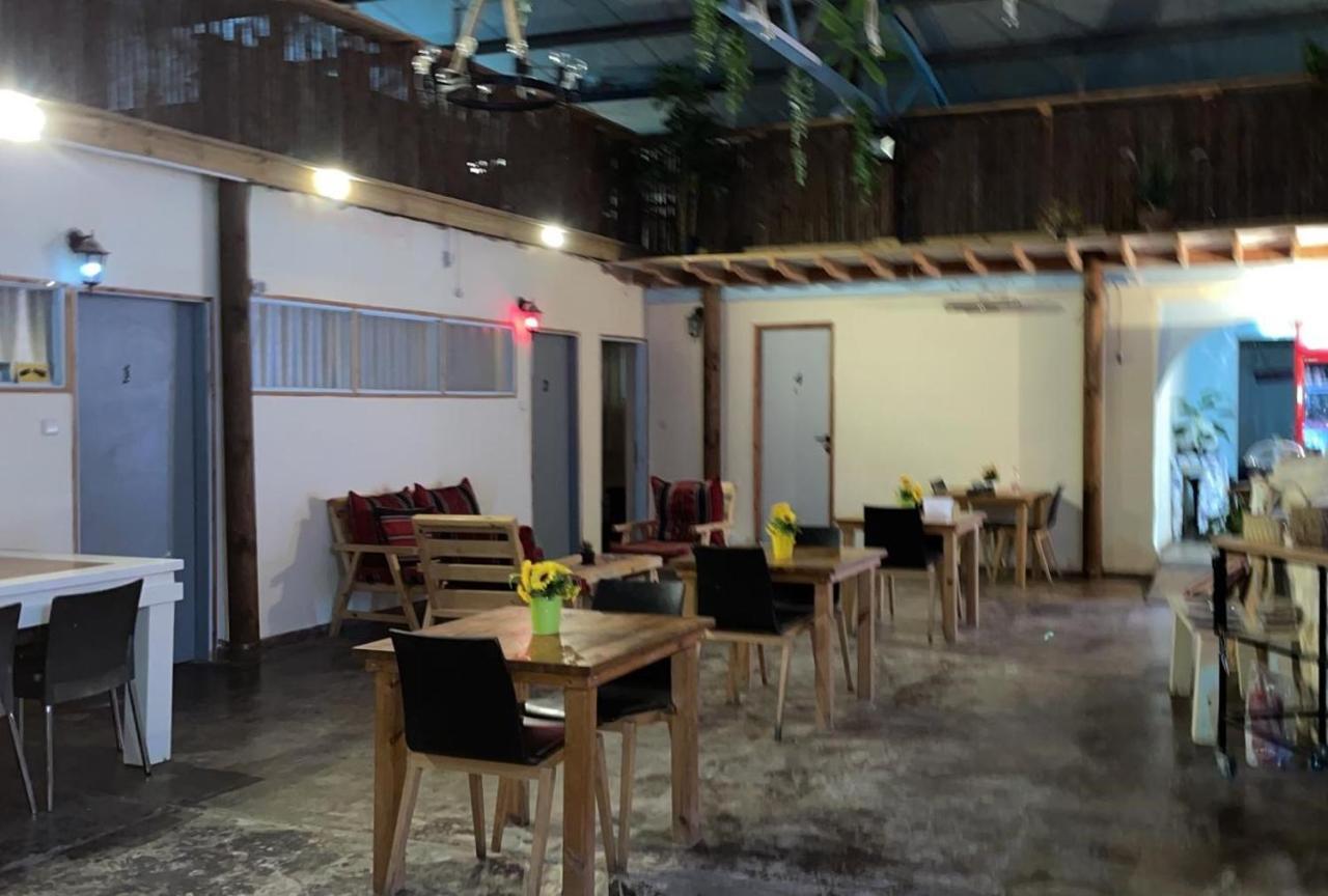 Spice Quarter Inn ميتزبي رامون المظهر الخارجي الصورة